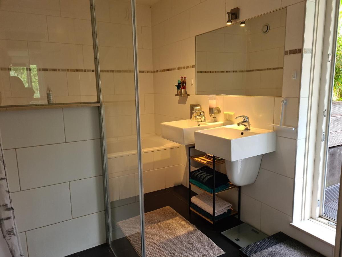 Johan'S B&B, Dakterras & Goedkoop Parkeren - Sinds 2014 Amsterdam Eksteriør billede